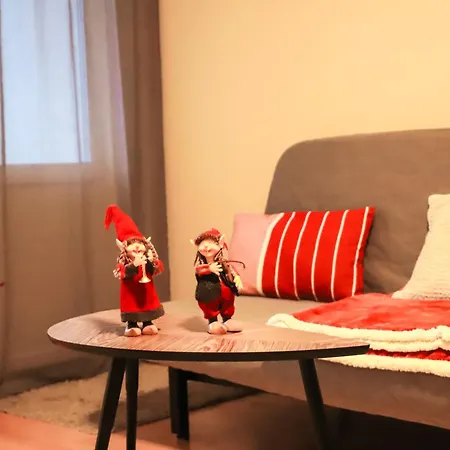 A Quiet Triangle Next To Bus Connections