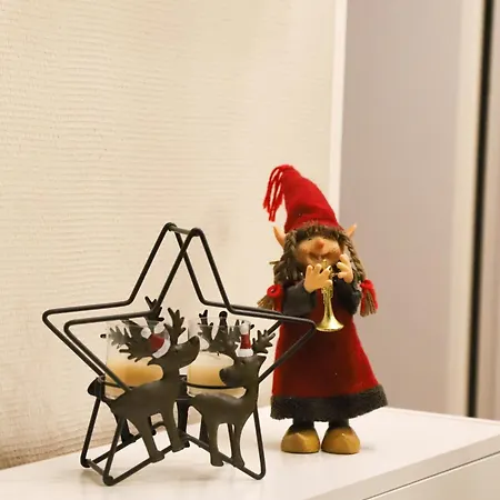 A Quiet Triangle Next To Bus Connections