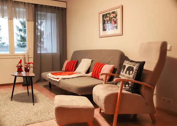 A Quiet Triangle Next To Bus Connections 公寓 *