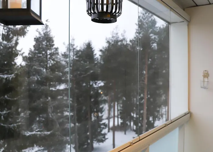 A Quiet Triangle Next To Bus Connections *